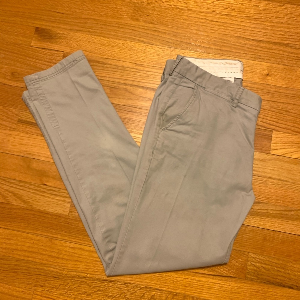 STUNNING Light Gray Ben Sherman Chino Pants